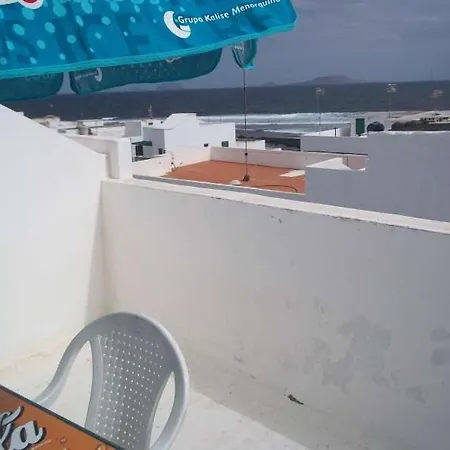 Sleeps 6 Wifi Апартаменты
