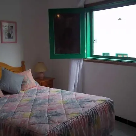 Sleeps 6 Wifi Апартаменты Ла-Коста
