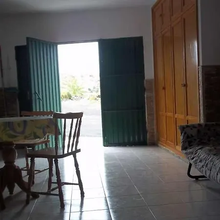 Sleeps 6 Wifi * Ла-Коста