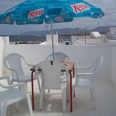 Sleeps 6 Wifi شقة *